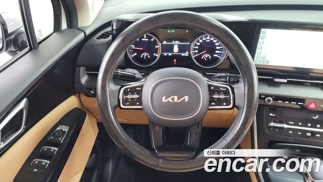 Kia Canival 2022 — photo 13