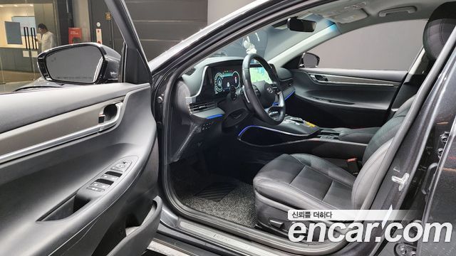 Hyundai Grandeur 2022 — photo 11