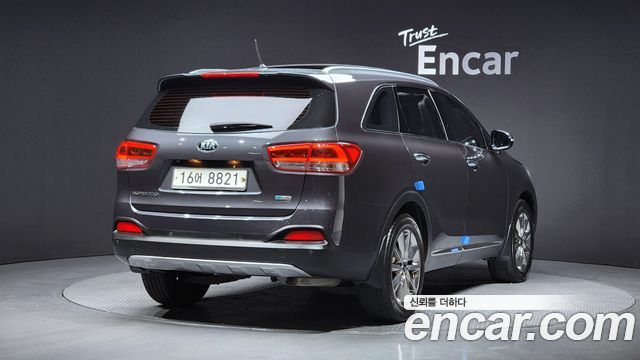 Kia Sorento 2015 — photo 2