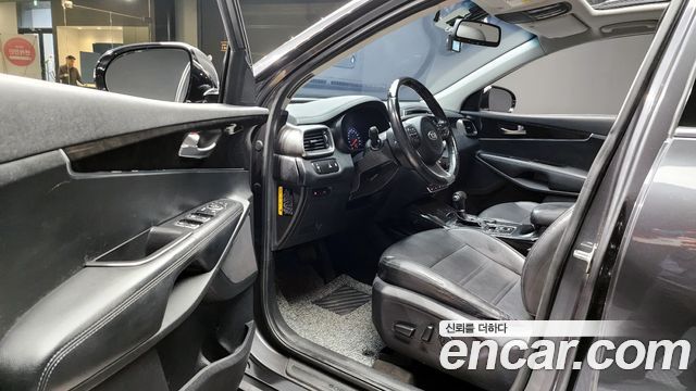 Kia Sorento 2015 — photo 11