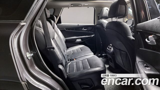 Kia Sorento 2015 — photo 12