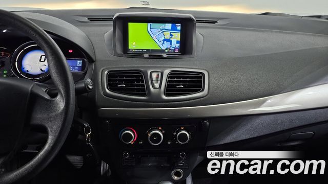 Renault Korea SM3 2014 — photo 20