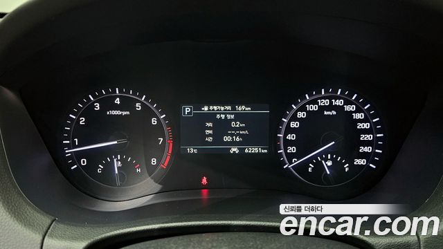 Genesis G80 2018 — photo 8