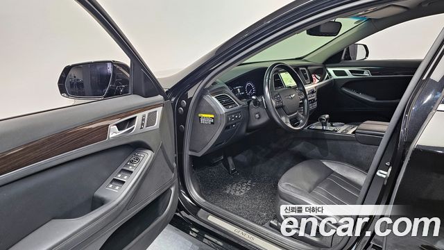Genesis G80 2018 — photo 11