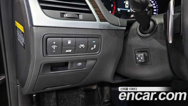 Genesis G80 2018 — photo 14