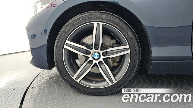 BMW 1-Series 2017 — photo 5