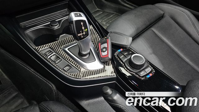 BMW 1-Series 2017 — photo 9