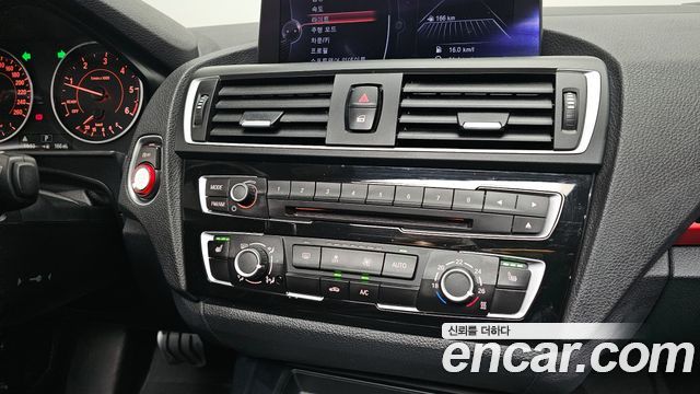BMW 1-Series 2017 — photo 15