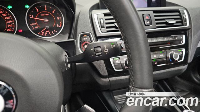 BMW 1-Series 2017 — photo 17