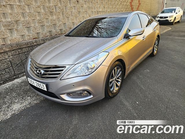 Hyundai Grandeur 2012 — photo 1