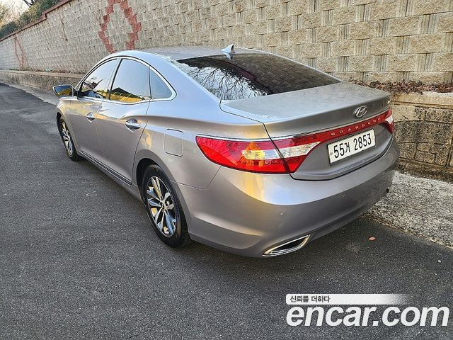 Hyundai Grandeur 2012 — photo 4