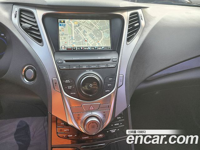 Hyundai Grandeur 2012 — photo 7