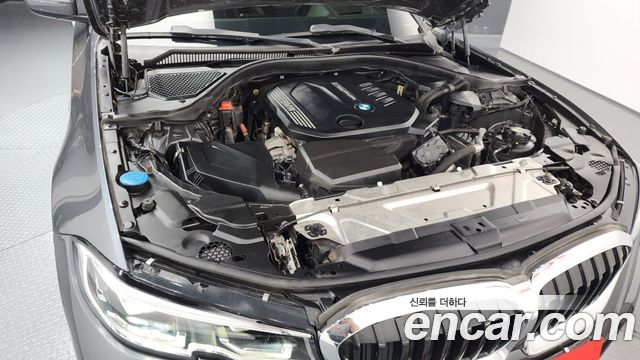 BMW 3-Series 2020 — photo 6