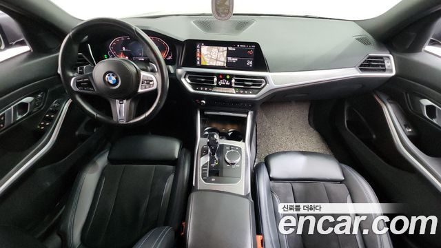 BMW 3-Series 2020 — photo 7