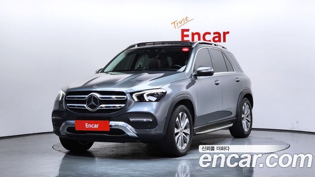 Mercedes-Benz GLE-Class 2021 — photo 1