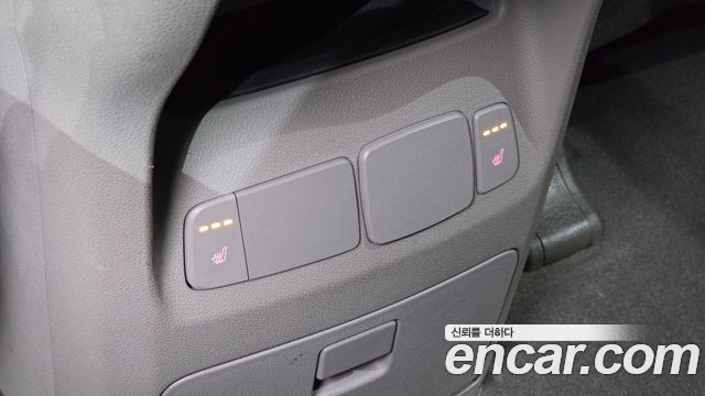 Kia Canival 2018 — photo 18