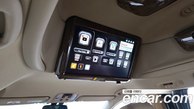 Kia Canival 2015 — photo 19