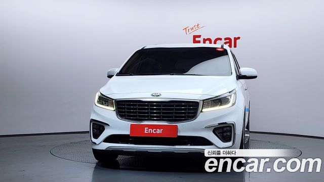 Kia Canival 2020 — photo 3