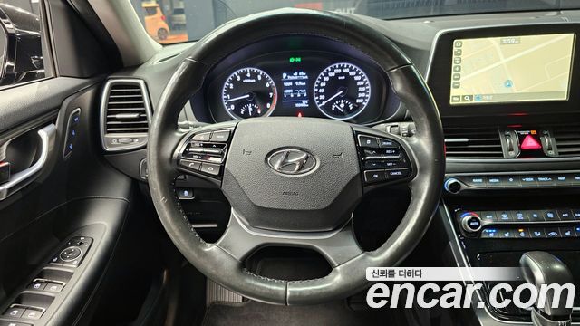 Hyundai Grandeur 2018 — photo 13