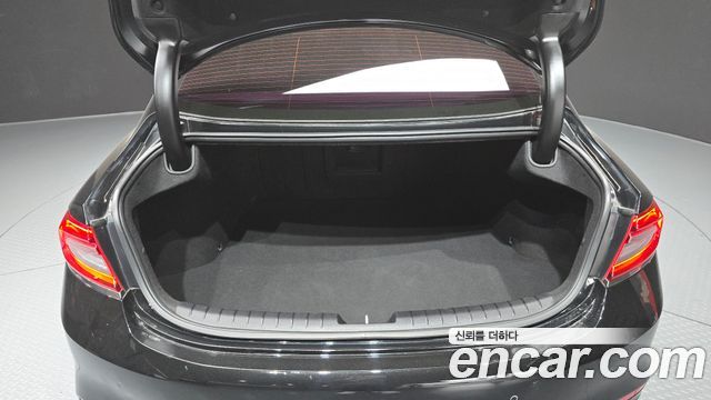 Hyundai Grandeur 2018 — photo 20