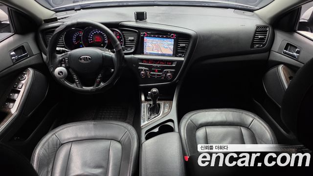 Kia K5 2011 — photo 7