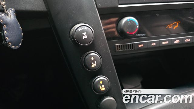 KG Mobility KORANDO 2012 — photo 16