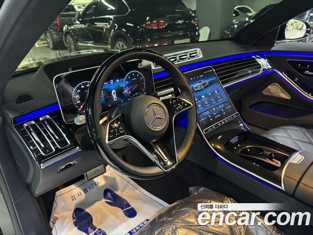 Mercedes-Benz S-Class 2022 — photo 6