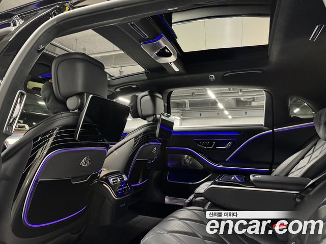 Mercedes-Benz S-Class 2022 — photo 16