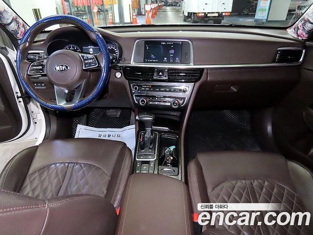 Kia K5 2019 — photo 10