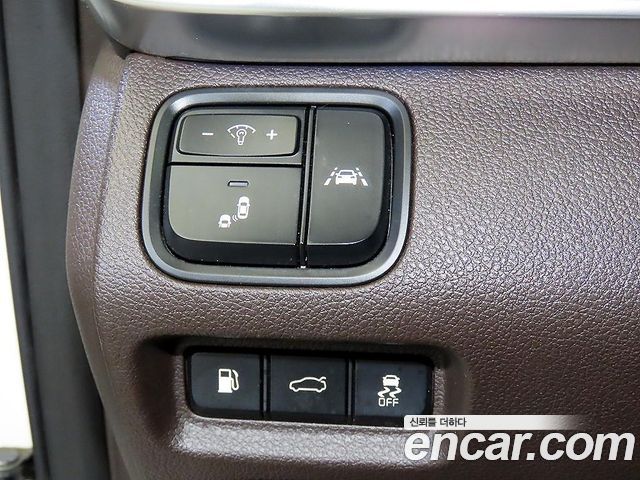 Kia K5 2019 — photo 14
