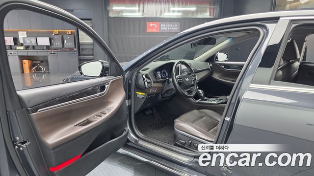 Hyundai Grandeur 2018 — photo 11