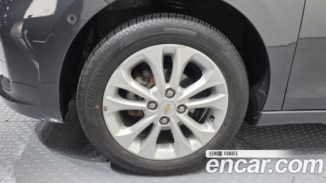 Chevrolet Korea Spark 2021 — photo 5