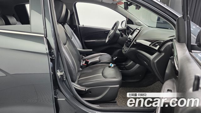 Chevrolet Korea Spark 2021 — photo 10