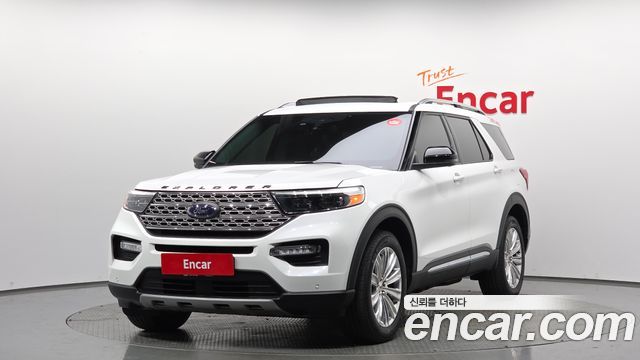 Ford Explorer 2021 — photo 1
