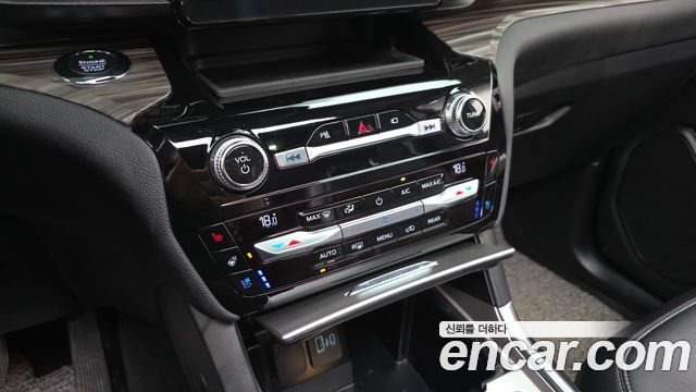 Ford Explorer 2021 — photo 17