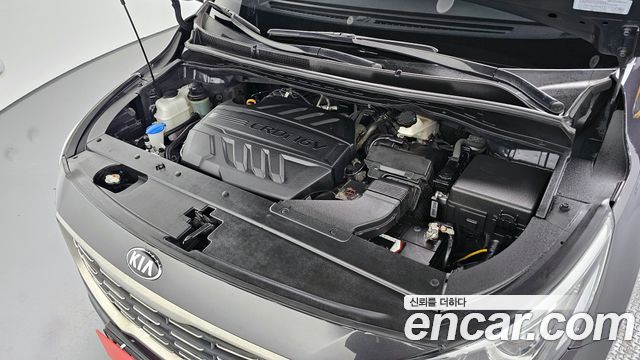 Kia Canival 2020 — photo 6