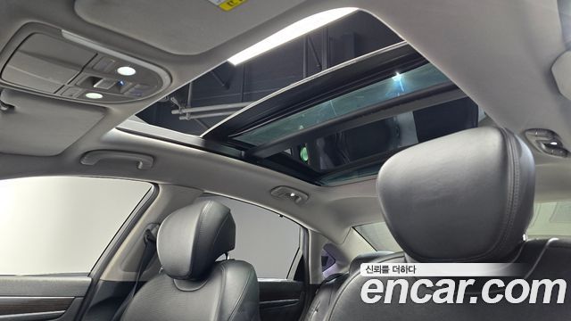 Genesis G80 2017 — photo 19