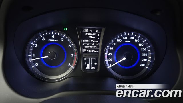 Hyundai Grandeur 2015 — photo 8
