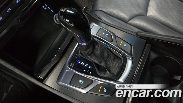 Hyundai Grandeur 2015 — photo 9