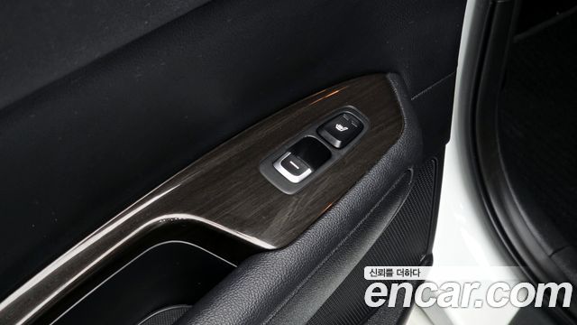 Kia K5 2019 — photo 19