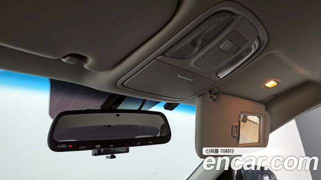 Kia K5 2019 — photo 20