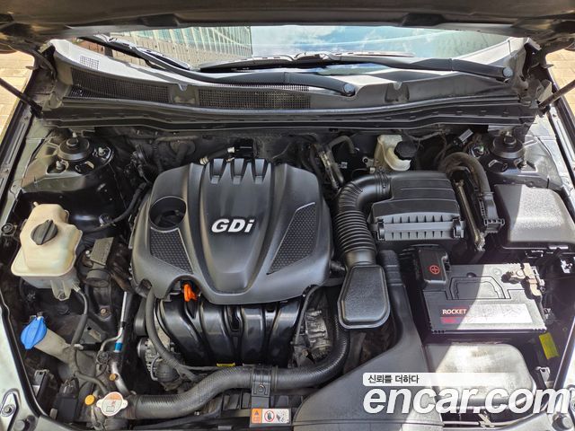 Kia K7 2013 — photo 19