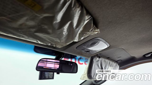 Hyundai Starex 2014 — photo 17