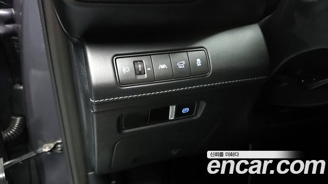 Hyundai Santafe 2022 — photo 13
