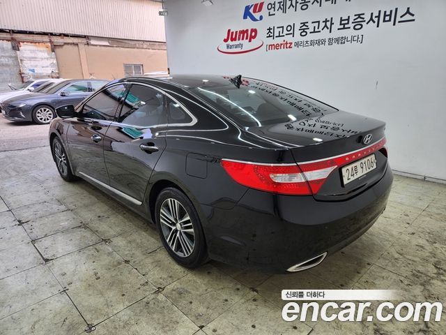 Hyundai Grandeur 2014 — photo 4
