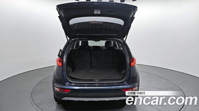 Kia Sportage 2018 — photo 19