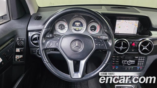 Mercedes-Benz GLK-Class 2014 — photo 13