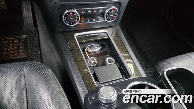 Mercedes-Benz GLK-Class 2014 — photo 18