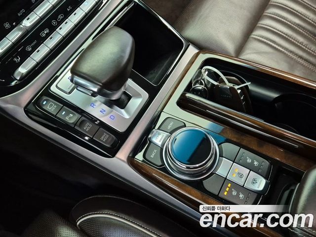Genesis EQ900 2018 — photo 8
