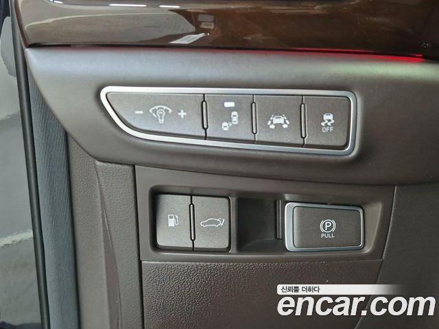 Genesis EQ900 2018 — photo 18